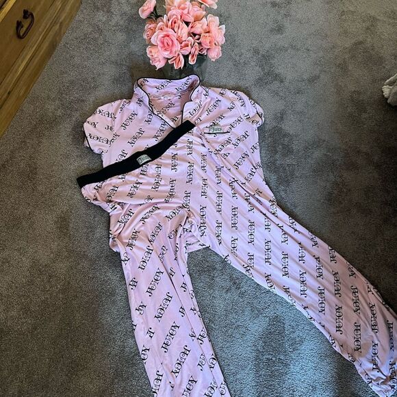 Juicy Couture Other - Juicy Couture pajamas